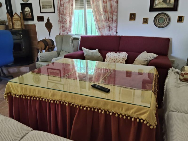 Foto e2aa7c6d-7b29-4bc2-ac19-d664189a695e. Chalet avec chauffage parking piscine dans Carmona