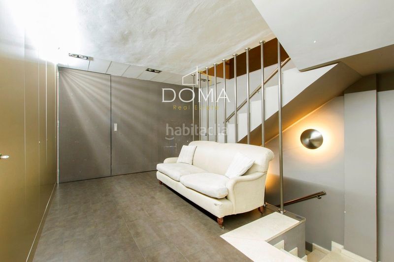 Foto 5ffcc054-27a3-48e8-970b-f44e673d7212. Local comercial a Vallcarca - Penitents Barcelona