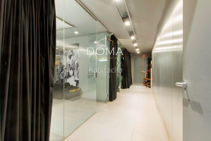 Foto 8fb7ecd3-7052-4007-9942-49690538b9a1. Local comercial a Vallcarca - Penitents Barcelona