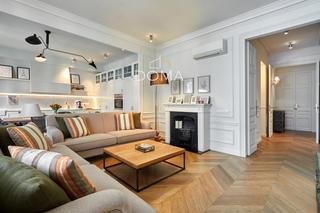 Location Appartement  Muntaner. Majestuosa vivienda proxima a turó park