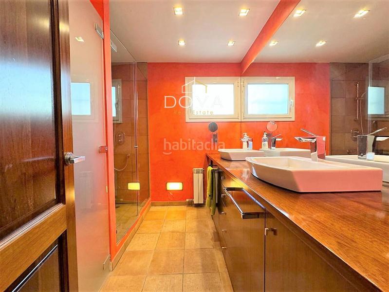 Foto 51c44bb2-e629-4ebd-b7f5-d085aee275a1. Casa con riscaldamento parcheggio in Zona Industrial i Agrícola Vilassar de Mar
