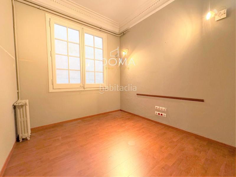 Foto 179577ff-2c84-444b-8828-a8519642aa32. Location bureau avec chauffage dans Dreta de l´Eixample Barcelona