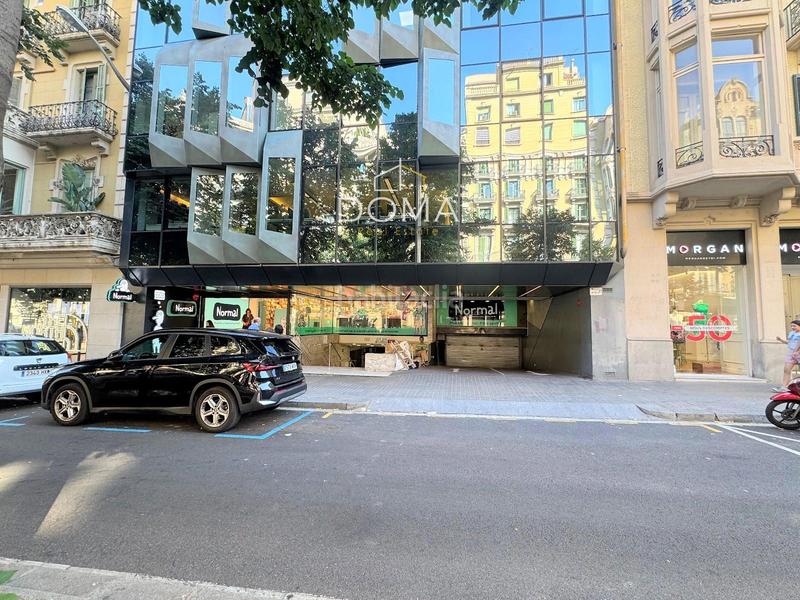 Foto a395f035-00ac-4ba9-a3a2-700ff7925a71. Alquiler parking coche en Dreta de l´Eixample Barcelona