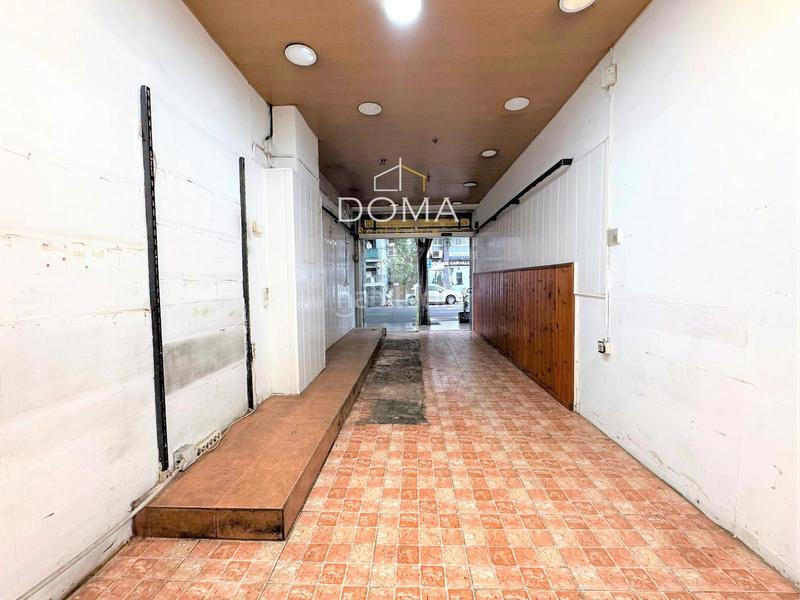 Foto 351424ad-72e9-4471-9e3e-6f7554390d97. Alquiler local comercial en Sant Antoni Barcelona