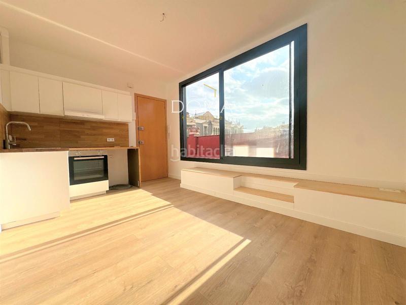 Foto f62924ec-b698-428c-8f81-e5421847cc23. Rent penthouse with heating in L´Antiga Esquerra de l´Eixample Barcelona