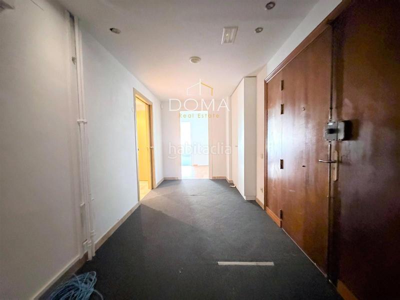 Foto c1c59438-d6e3-434e-8613-65ab1a489797. Location bureau avec chauffage dans Fort Pienc Barcelona