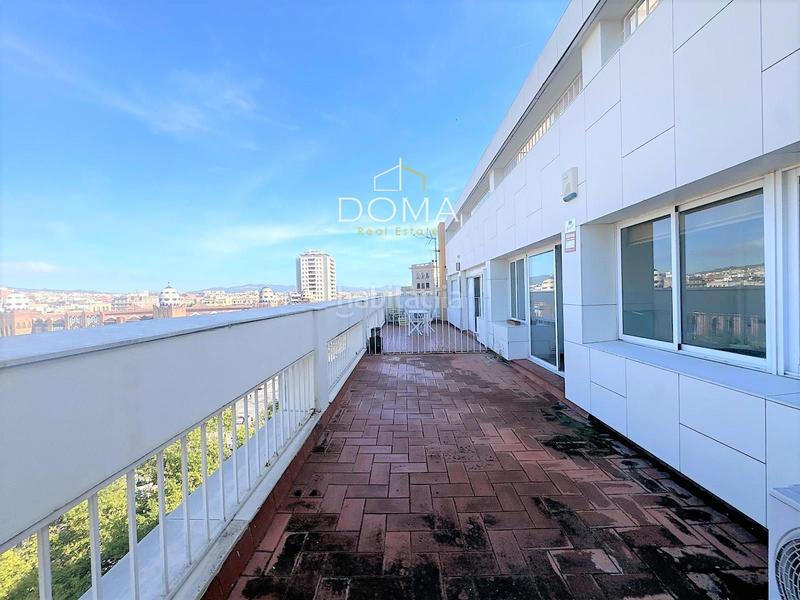 Foto 54979195-a018-4279-88f3-c816bbfc4454. Rent office space with heating in Fort Pienc Barcelona