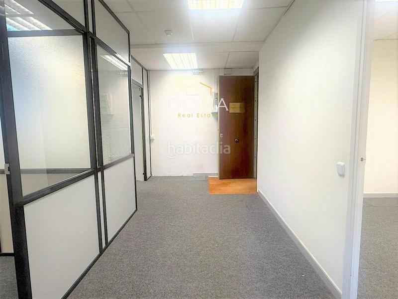 Foto e6a2a553-0058-46d8-8d60-0a6c9c073d4f. Miete büro mit heizung in L´Antiga Esquerra de l´Eixample Barcelona