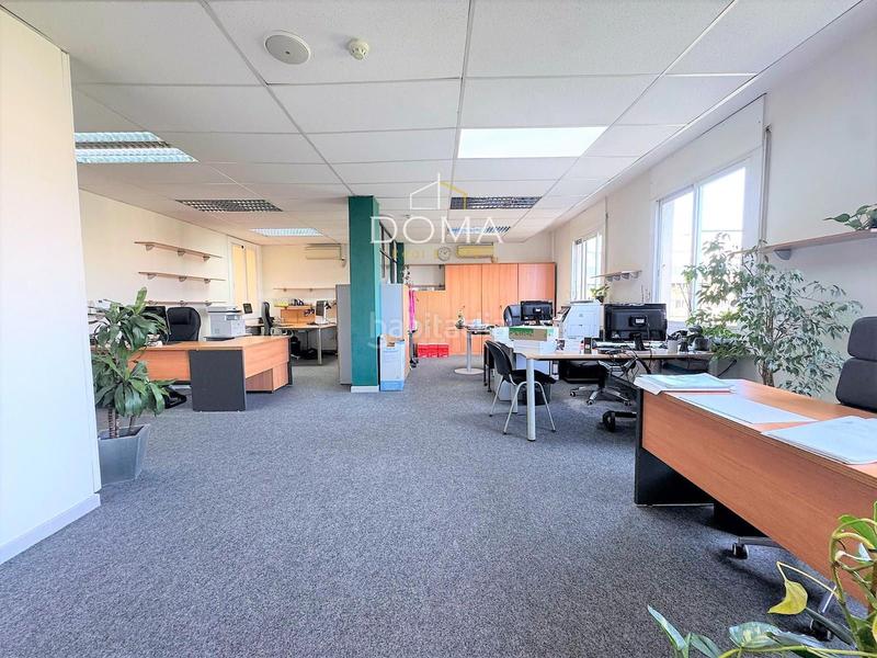 Foto ec992c66-c838-4d00-b082-fa7970b692f7. Miete büro mit heizung in L´Antiga Esquerra de l´Eixample Barcelona