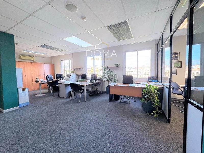 Foto 59be9ff2-0aed-49cd-8596-a19b78f2276c. Rent office space with heating in L´Antiga Esquerra de l´Eixample Barcelona