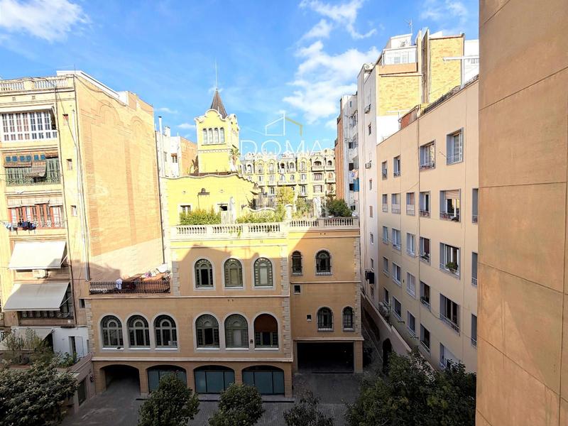 Foto 4f3c856c-7674-4e64-918f-a73162c13818. Penthouse with heating in Putget - Farró Barcelona