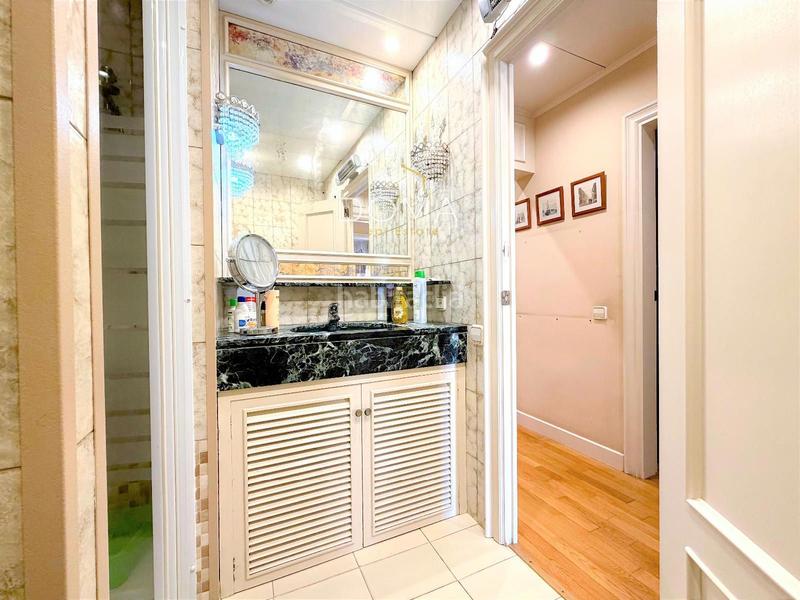 Foto 864fb5fd-572f-41c0-a9bb-17a956384c1d. Penthouse with heating in Putget - Farró Barcelona