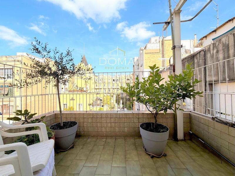 Foto a18da896-d7e0-44b4-8202-1338f6042244. Penthouse with heating in Putget - Farró Barcelona