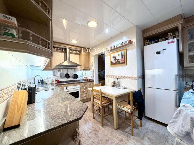 Foto b4b6e077-a0fa-4c8b-a2af-2ffc2b0306a4. Penthouse with heating in Putget - Farró Barcelona