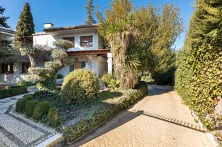 Chalet  Calle monzones. Espectacular chalet en cortijo del aire en venta.