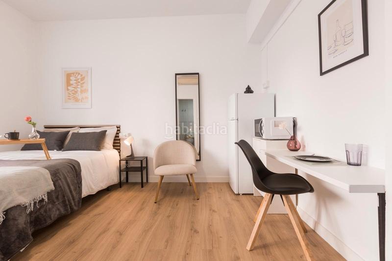 Foto 27834c3a-cc18-4a70-8b60-415057232370. Miete studiowohnung in plaza albert einstein 2 in Granada