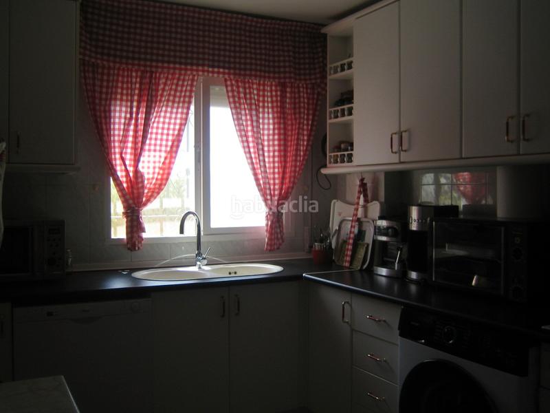 Foto 07e8f6d2-08f3-4db5-981b-14294108bf58. Chalet en avenida madrid 1a chalet en venta la zubia - el señorío (altos de la zubia) en Zubia (La)