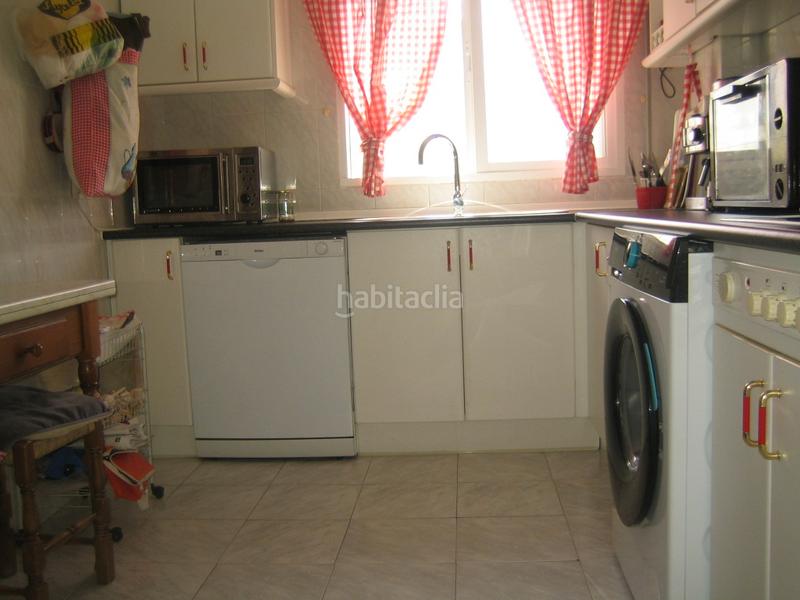 Foto 5b59d548-aca7-4679-845c-d4158ed50823. Chalet en avenida madrid 1a chalet en venta la zubia - el señorío (altos de la zubia) en Zubia (La)