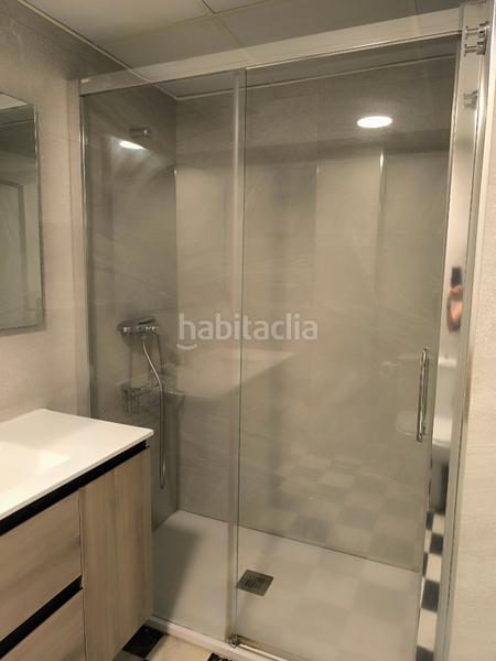 Foto a56c9ef7-352f-404b-b8b1-a4fd70df82f7. Alquiler piso buen piso en alquiler excelente zona. en Granada