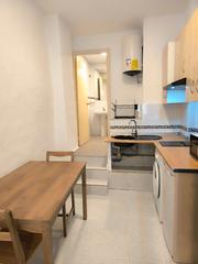 Monolocale in Calle San Isidro 34