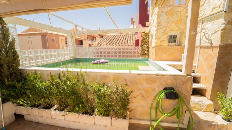Foto b25f65c2-9f7f-4065-a45d-30c1a597f60c. Chalet avec chauffage parking piscine dans Huétor Vega