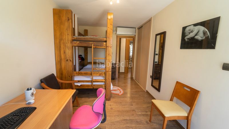 Foto c32c8491-2a79-444f-86cd-83e0a18e7546. Chalet avec chauffage parking piscine dans Huétor Vega