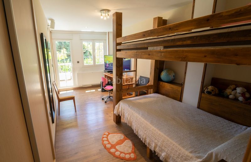 Foto c423cf09-1789-427b-b04e-7a2d1492f7e0. Chalet avec chauffage parking piscine dans Huétor Vega