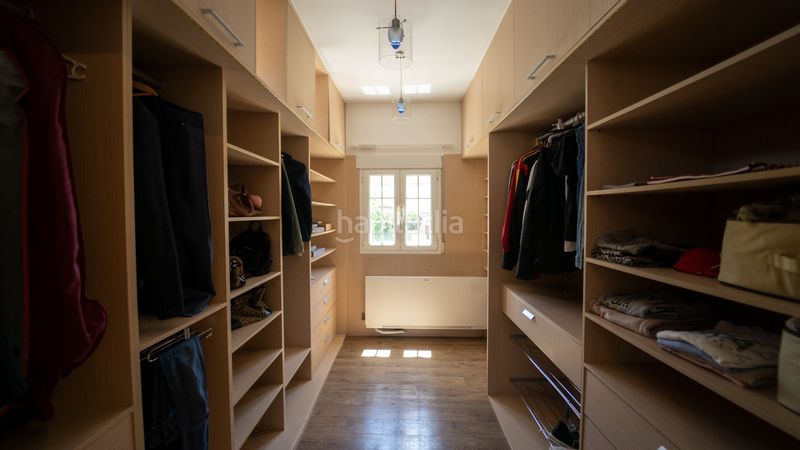 Foto c95f9c2c-65fc-4505-b839-38477dd38b48. Chalet avec chauffage parking piscine dans Huétor Vega