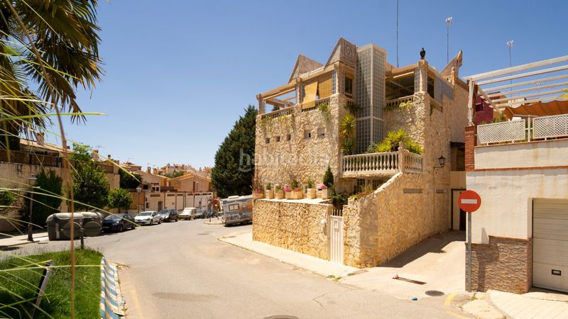 Foto d4c4edb7-e73d-486d-824f-d8b75711aac5. Chalet avec chauffage parking piscine dans Huétor Vega