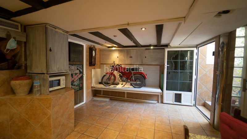 Foto fe76cf83-10b5-46f1-85ce-73815db87063. Chalet avec chauffage parking piscine dans Huétor Vega