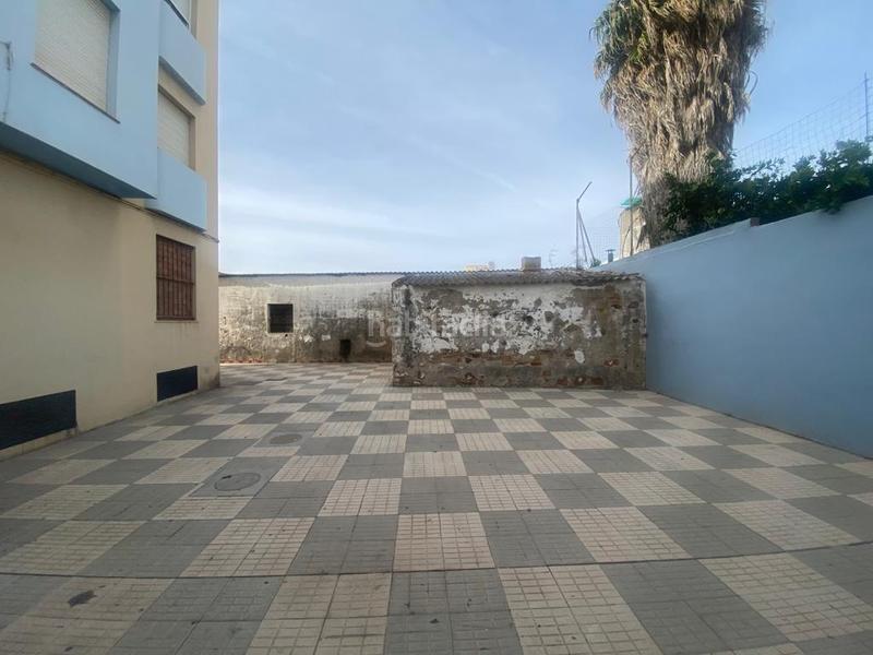 Foto 97d7d1c4-cbe1-41bd-9b47-73ab6cda05ab. Locale commerciale in San Pedro-Gabriel Miró-María Guerrero Línea de la Concepción (La)