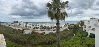 Apartament a La Alcaidesa. Magnifico apartamento en alcaidesa con vistas increibles