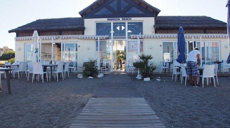 Foto b1731eff-c8d7-4cd0-bbbe-aed9bee06f02. Chalet en duquesa en Manilva pueblo Manilva