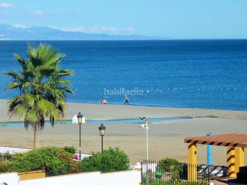 Foto c3a7aeeb-75ba-4213-bffc-8261b87b44f2. Chalet en duquesa en Manilva pueblo Manilva
