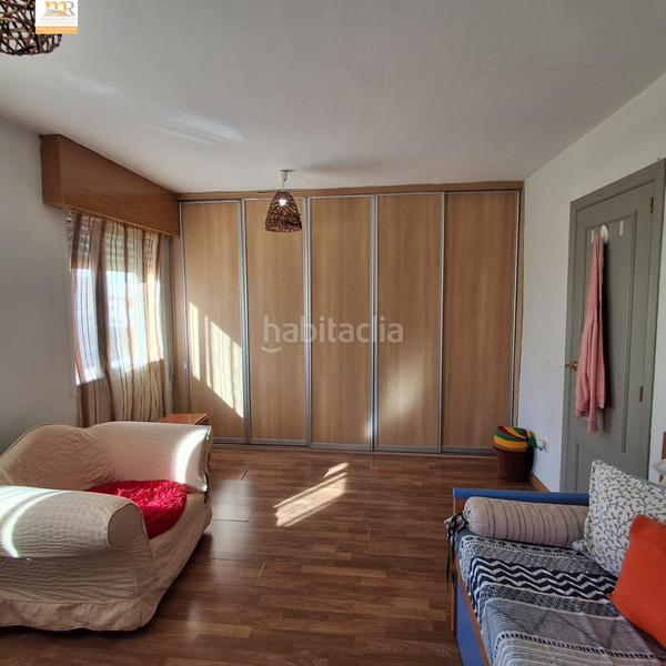 Foto 72268310-319e-42f0-9556-2024eee34276. Reihenhaus in calle lobilla la 147 in sierra de Estepona - avda. de andalucía Estepona