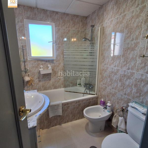 Foto c885604f-0aef-4088-b01e-a6197316fce3. Reihenhaus in calle lobilla la 147 in sierra de Estepona - avda. de andalucía Estepona