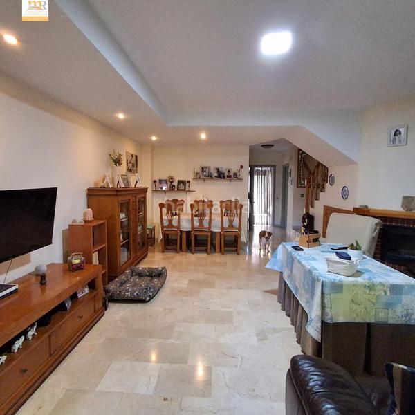 Foto e24148bd-2389-448d-9ca6-c27629cd5047. Reihenhaus in calle lobilla la 147 in sierra de Estepona - avda. de andalucía Estepona