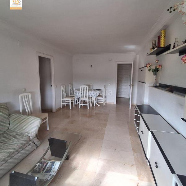 Foto bcfc710b-d889-43c8-97b4-7879978a536e. Appartamento in sierra de Estepona - avda. de andalucía Estepona