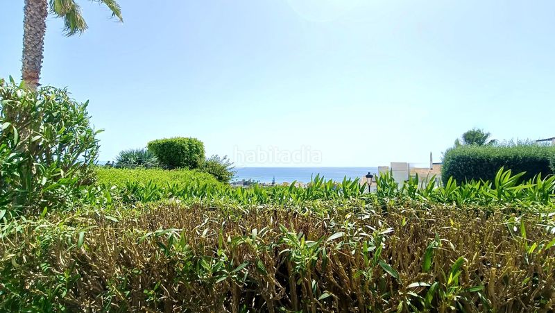Foto f6a6c39b-282b-473d-b287-acf26b6e5c99. Pis amb aparcament a El Castillo Manilva