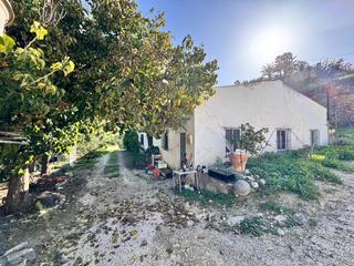Chalet à Álora. Interessante inversión finca residencial. convertir su 320.000 e