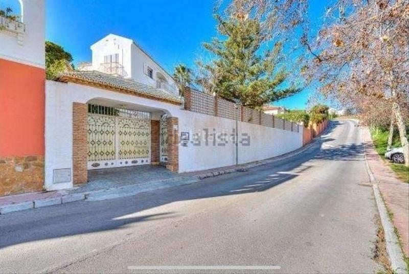 Foto a45d73a1-bb0c-4006-8ac4-a4297a410d4d. Chalet espectacular villa a un paso del mar!! en Arroyo de la Miel Benalmádena