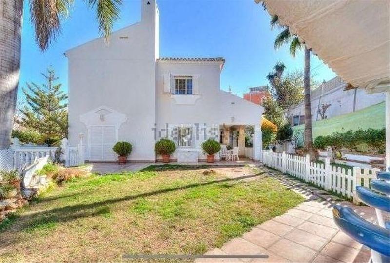 Foto eb710137-50c8-4892-9819-c8e701f67b94. Chalet espectacular villa a un paso del mar!! en Arroyo de la Miel Benalmádena