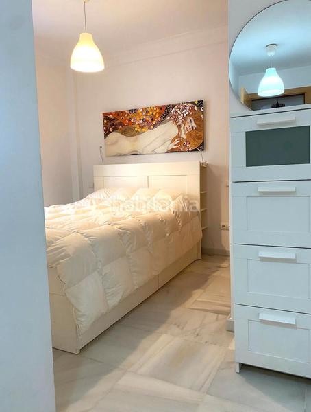 Foto 813c7641-cd6f-4112-b11b-f30c504b3966. Apartamento  en segunda línea de playa de carvajal en Fuengirola