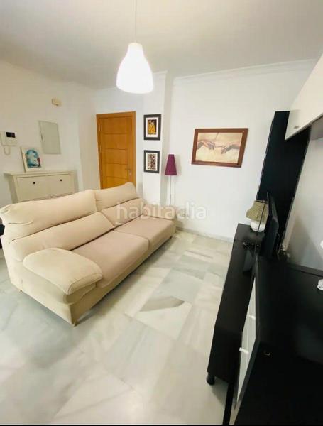 Foto c84a7731-bf36-47d0-9851-f8ceda69d26f. Apartamento  en segunda línea de playa de carvajal en Fuengirola