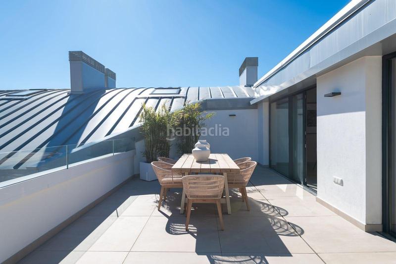 Foto 5f825465-e0f1-4f7e-9a49-93dc347ca40a. Attico con riscaldamento parcheggio piscina in Las Gaviotas - Carvajal Fuengirola