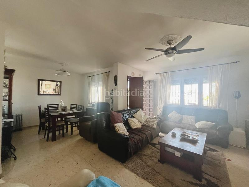 Foto deefa0b2-f312-4e26-9379-7a165a0dd74b. Casa amb aparcament piscina a El Pinillo Torremolinos