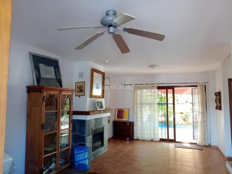 Foto 61fdb3c6-90ec-438f-bc27-3e538659f129. Edifici a Guaro