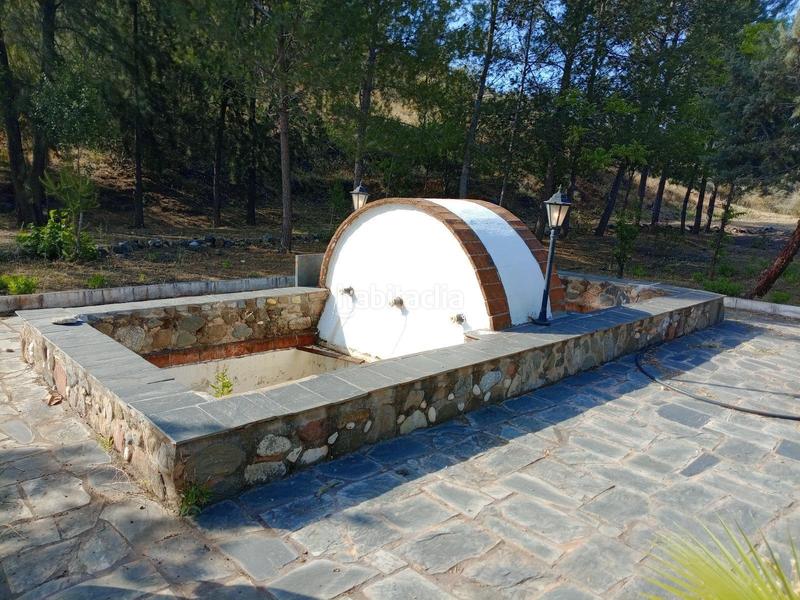 Foto eef012c5-39e9-4fba-9a88-6dc14eb20caf. Edifici a Guaro