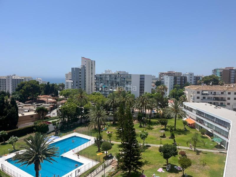 Foto 81a22f58-e9fd-4417-ba14-d43d5c30cb1a. Apartamento venta benalmadena costa puerto marina en Benalmádena