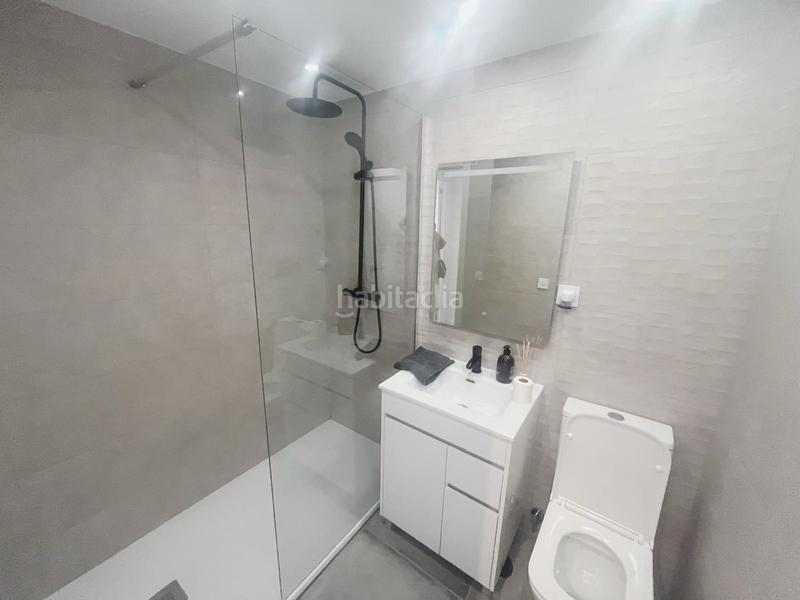 Foto de47ce3f-7dc7-4c38-aa77-58be5f7138fc. Apartamento venta benalmadena costa puerto marina en Benalmádena